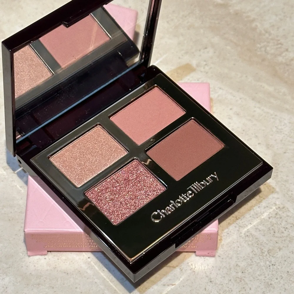 Charlotte Tilbury Pillow Talk Luxury Eyeshadow Palette - Picture 4 of 8